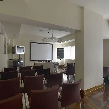 Nh Hotel 4*