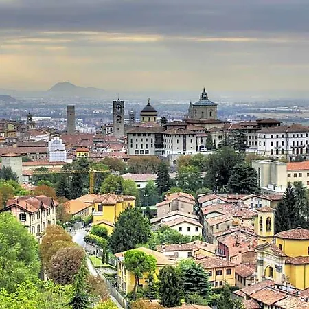 Nh 4* Bergamo
